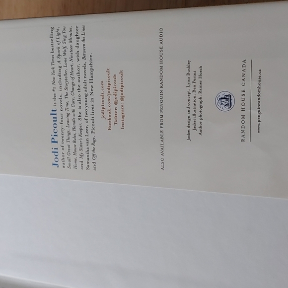 The Book of Two Ways Hardcover By Jodi Picoult 2020 - Picture 4 of 4